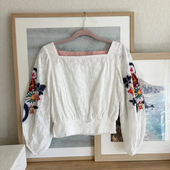 Anthropologie White Embroidered Crop Top Sz Small - Picture 5 of 12